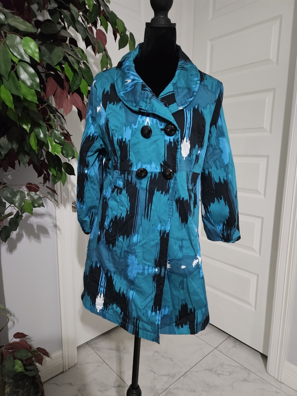 Apprasial Women's Teal Abstract Double-Breasted Peacoat